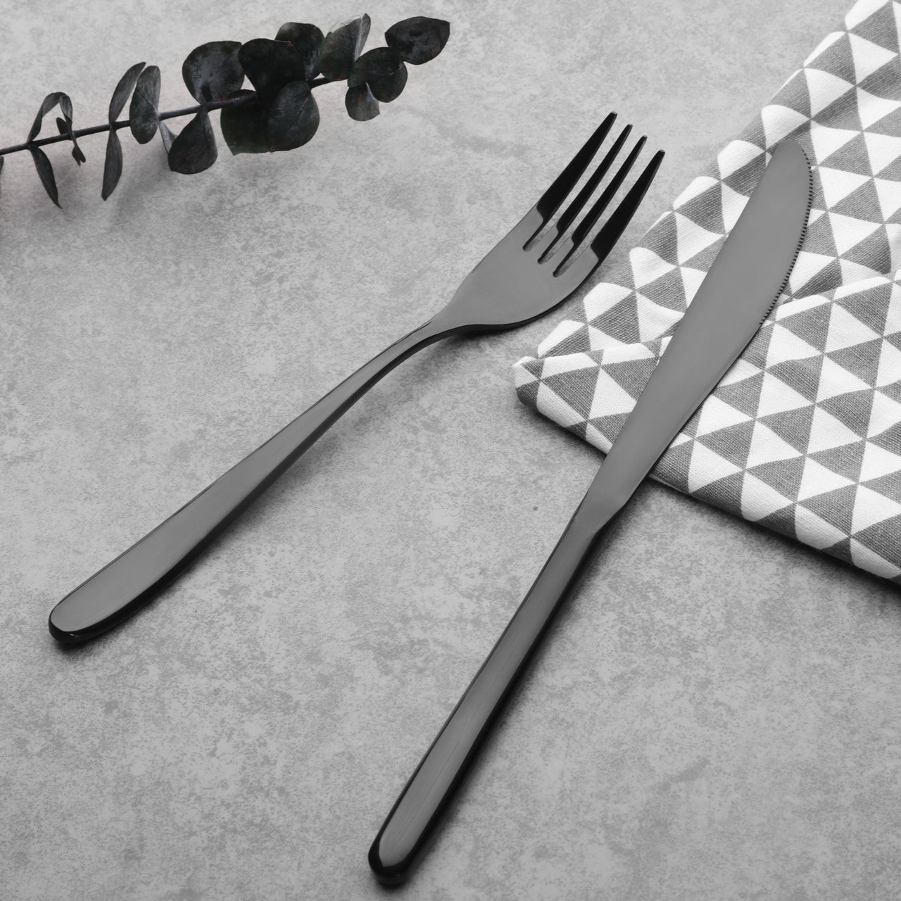 24 Piece Premium Black Titanium Alloy Cutlery Set