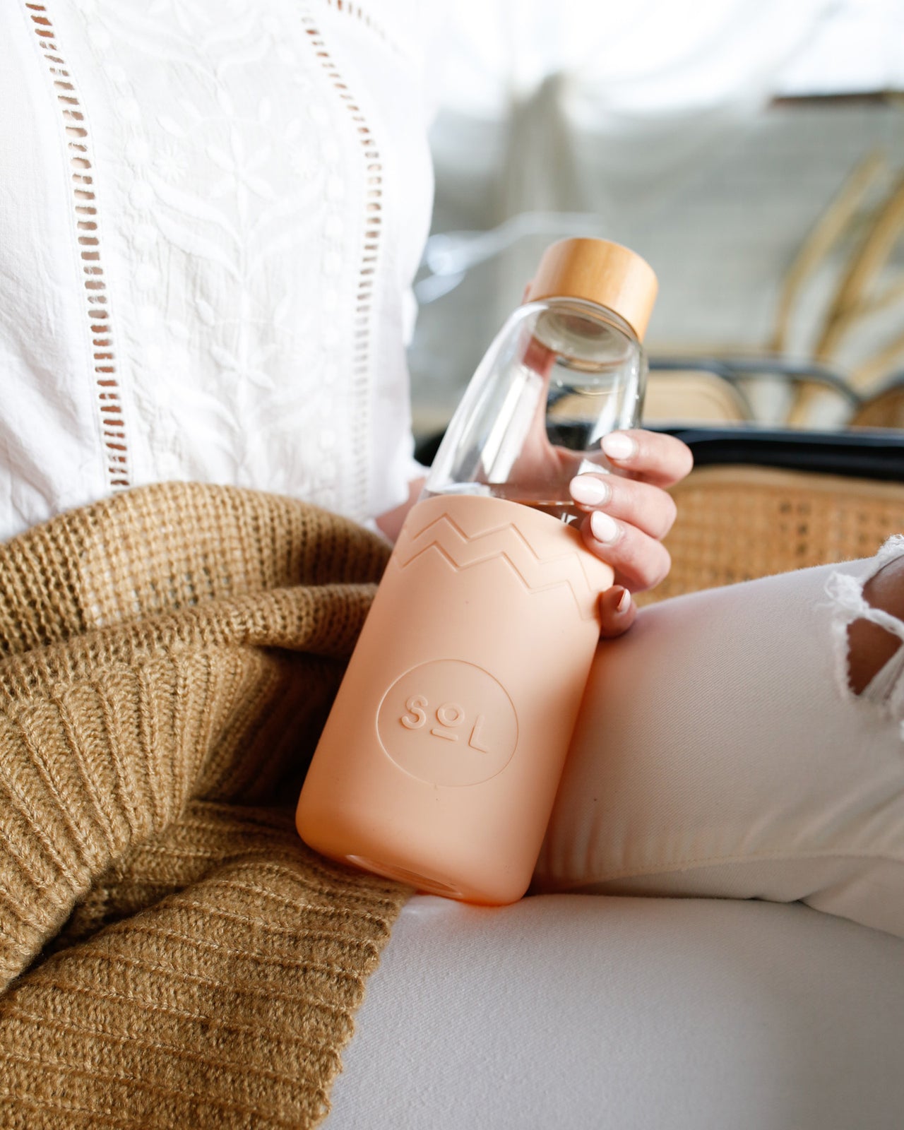 Paradise Peach Glass Water Bottle